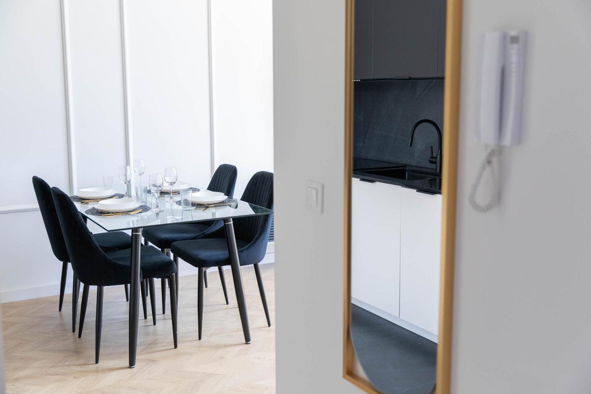 Apartament Old Town Premium Z Balkonem Leilighet Kłodzko Eksteriør bilde